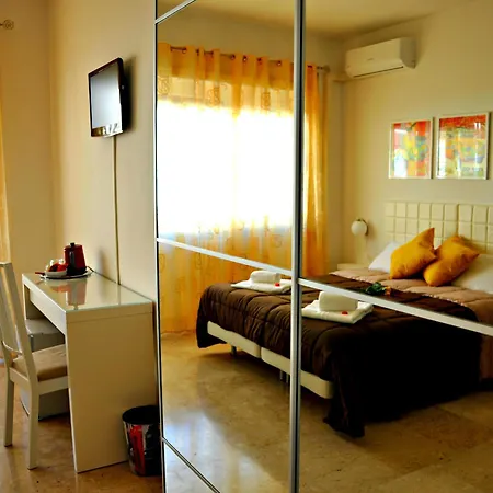 Bed And Breakfast At Home Di Chiara