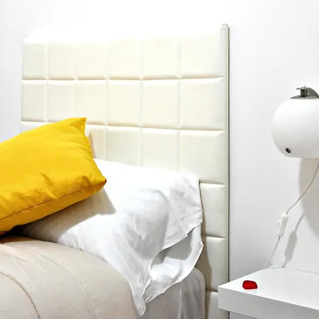 Hotel Bed And Breakfast At Home Di Chiara *
