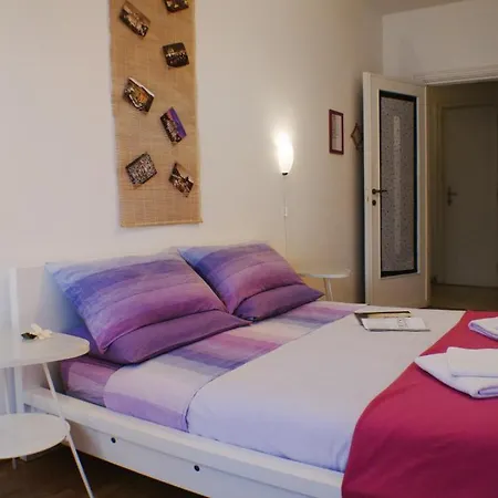Bed And Breakfast At Home Di Chiara * Rome