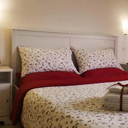 Hotel Bed And Breakfast At Home Di Chiara