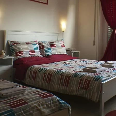 Bed And Breakfast At Home Di Chiara Rome